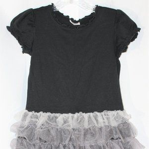Pretty Girls Dress w/Ruffled Bottom